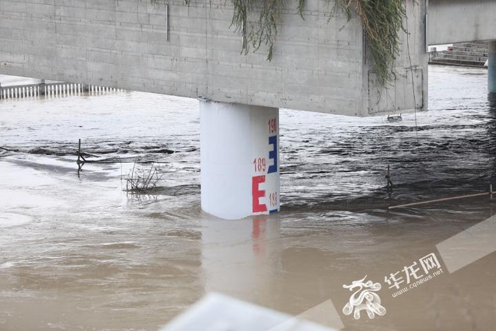 高清组图|超保证水位洪水正通过重庆主城中心城区