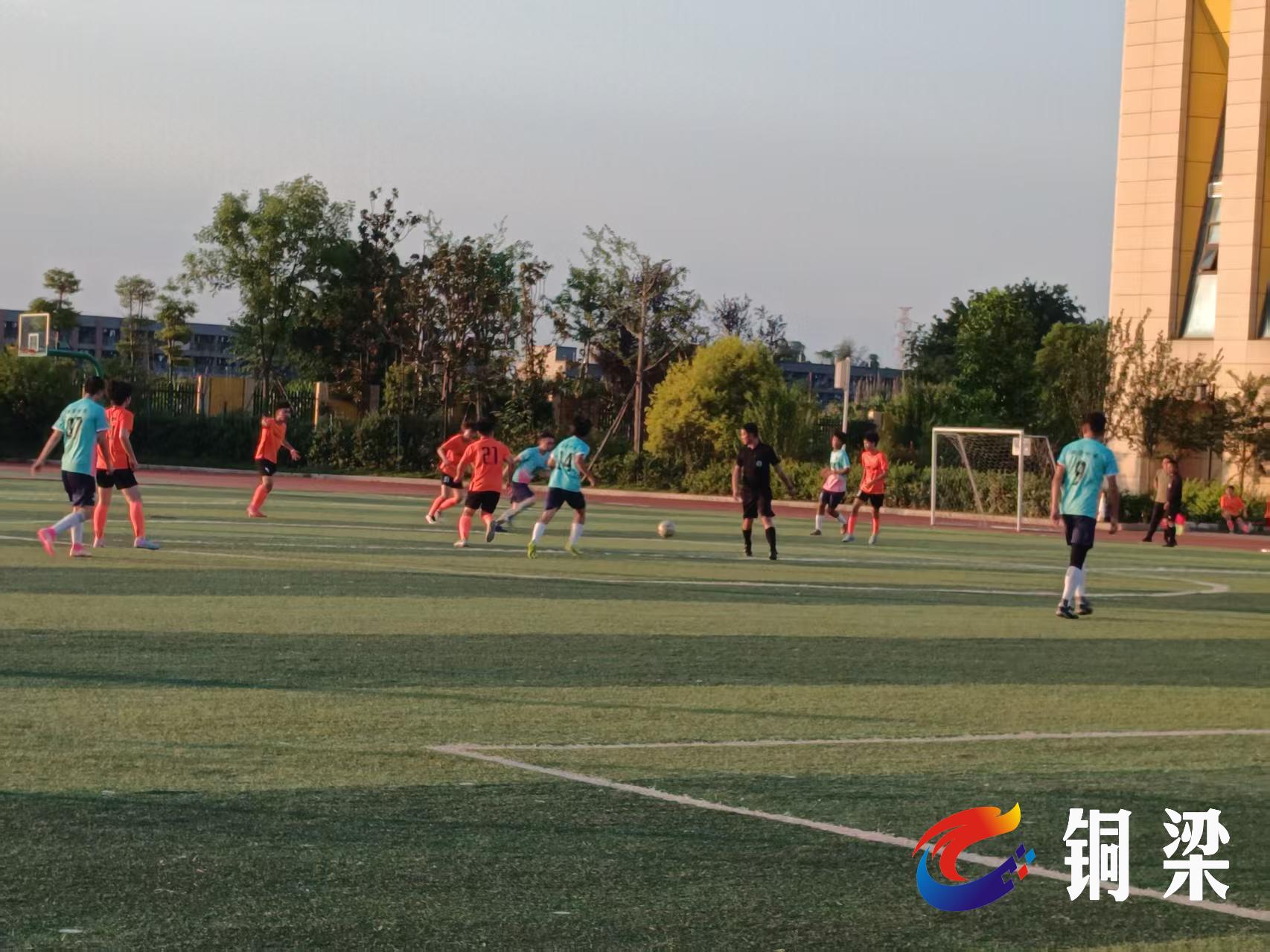 临沧渝超联赛-重庆城市足球联赛赛程-直播比分入口足球：从历史档案看滇超赛场上的坚持与荣耀