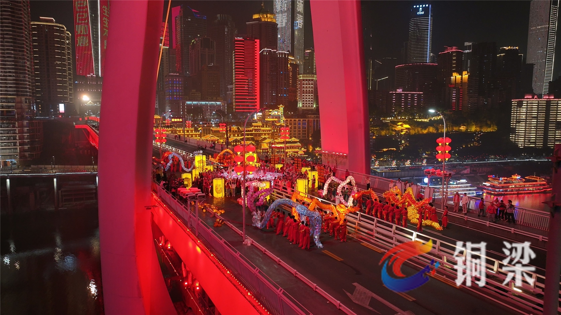 铜梁龙首次登上央视春晚舞台 让龙舞精神继续闪耀中华——铜梁网
