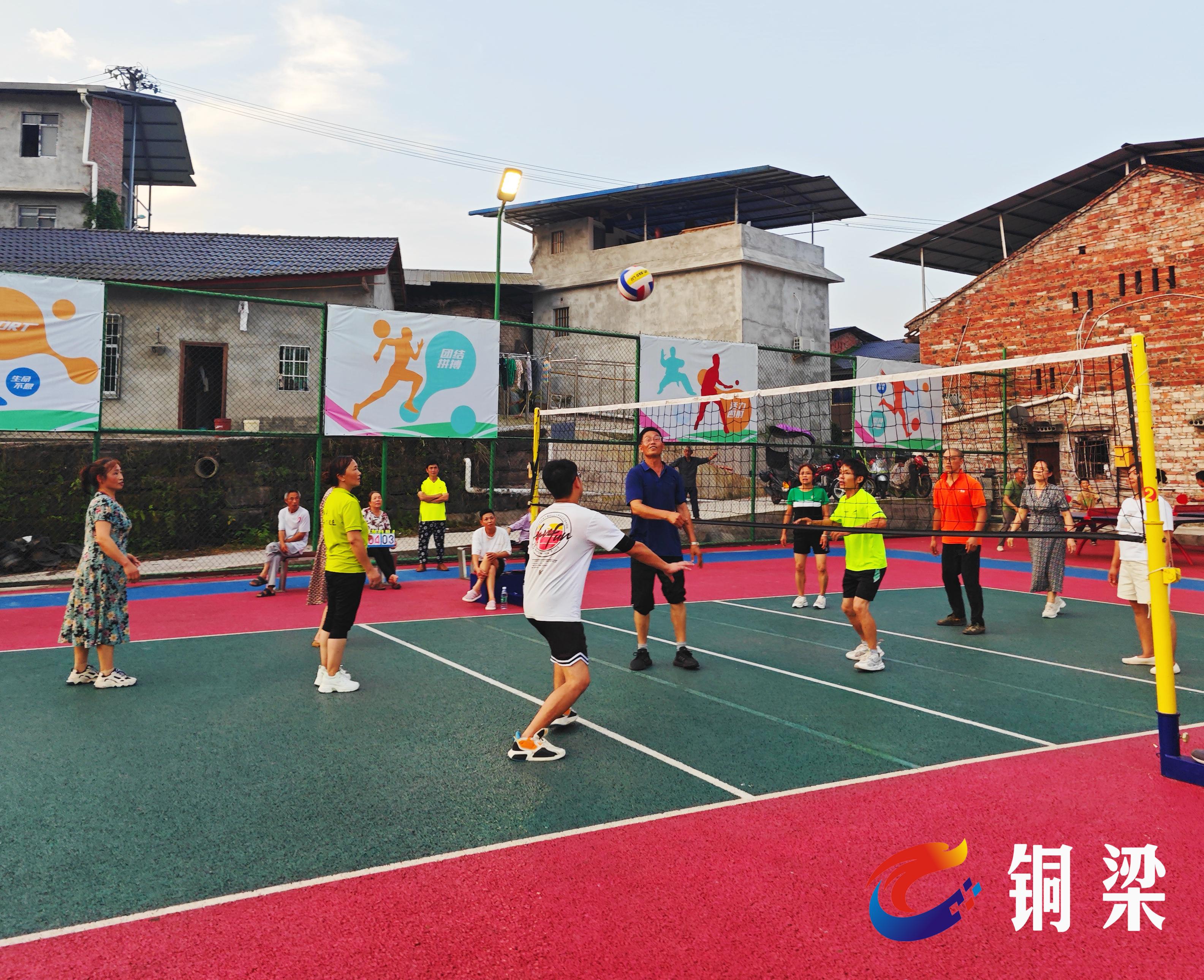 【铜梁视角】维新镇:气排球运动成为群众心头好