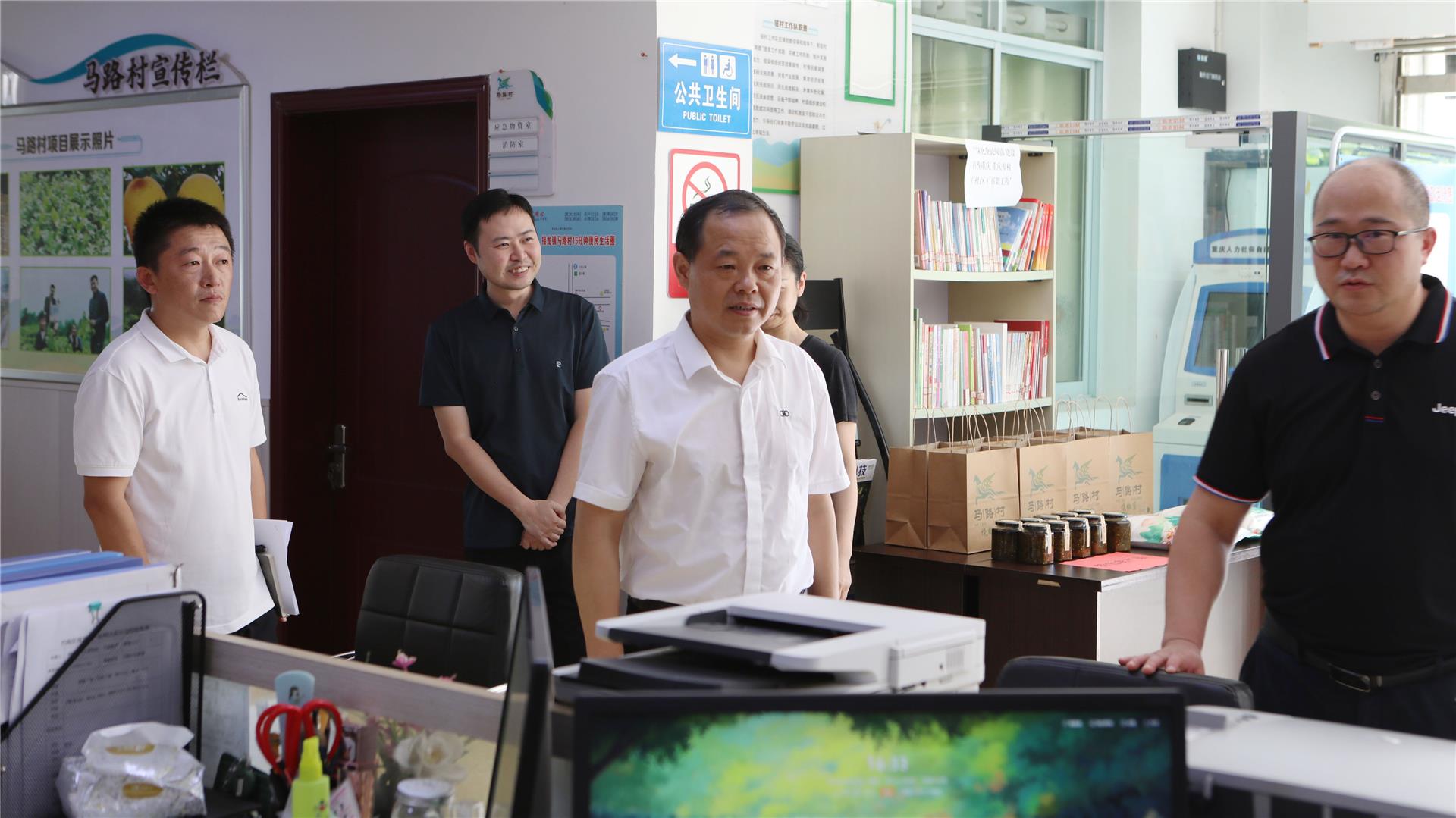 钟涛：切实解决好群众急难愁盼问题，增强人民群众获得感和幸福感