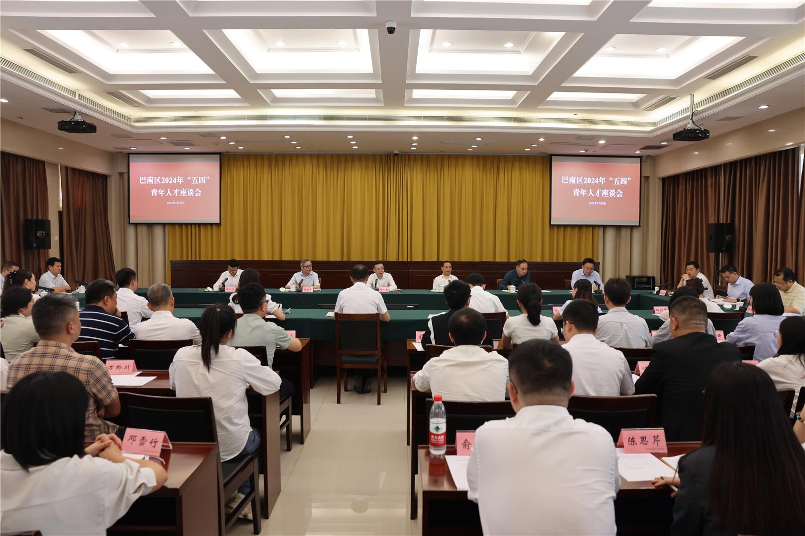 何友生：努力在中国式现代化建设新征程上放飞梦想、建功立业
