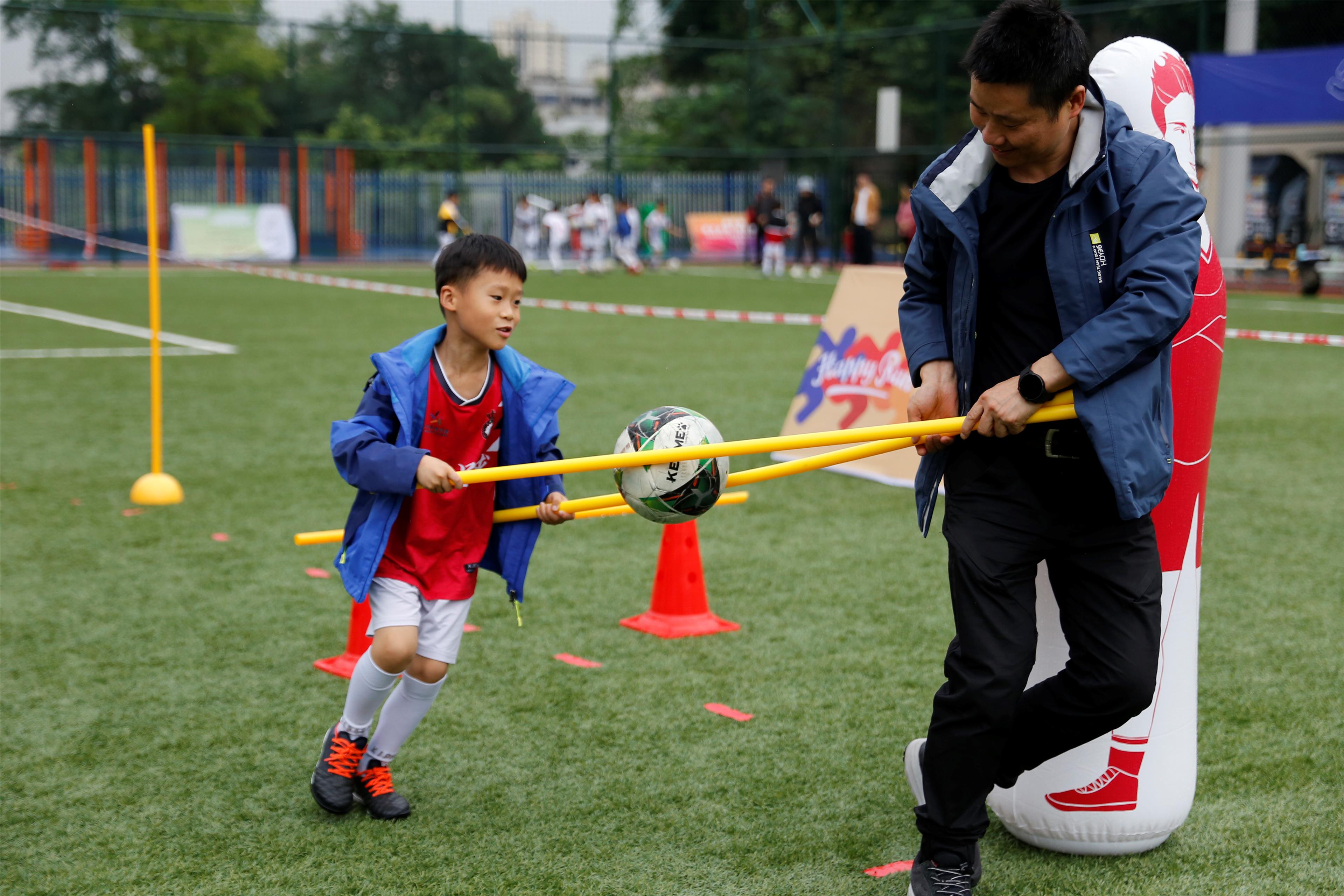 亲子足球迎六一