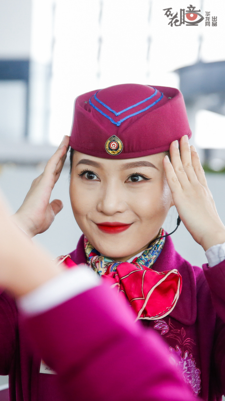 万花瞳又美又飒动姐的春运表情