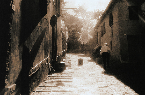 VCG41AA002378.jpg