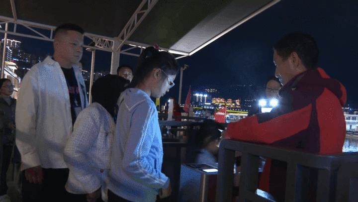466_0415.gif