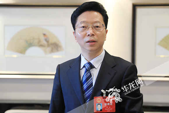重庆市人大代表唐波.