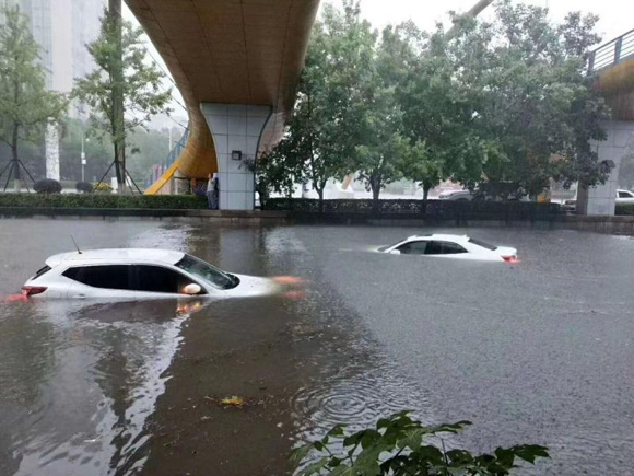 重庆城市内涝图片