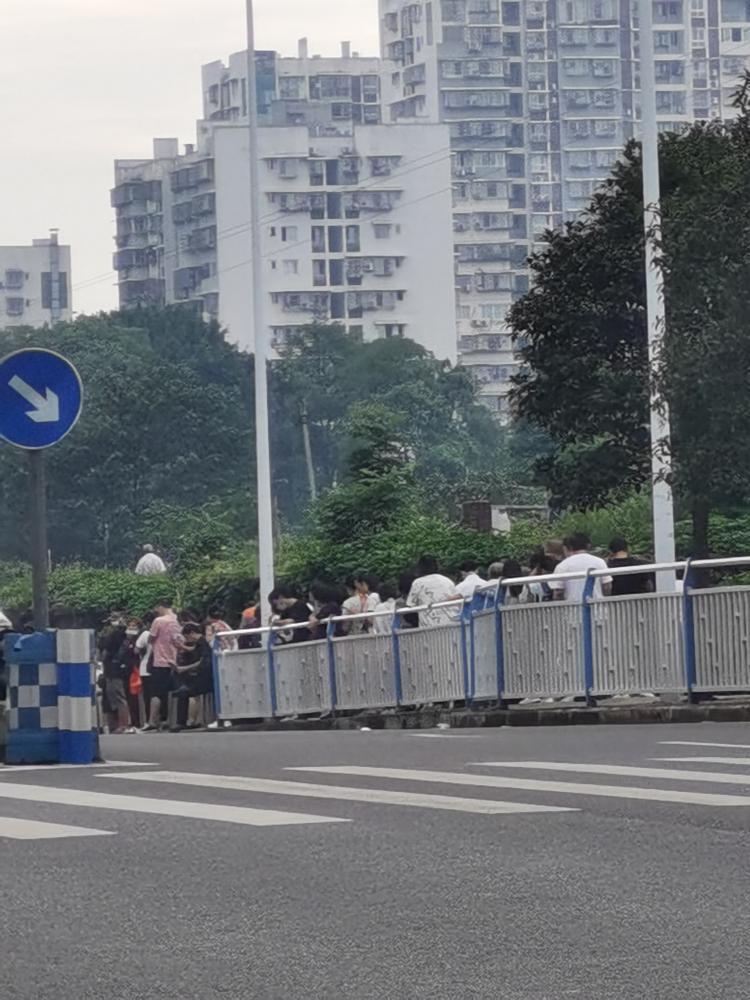 北碚縉雲新居公租房公交車高峰期班次太少,能否在高峰期增加班次!