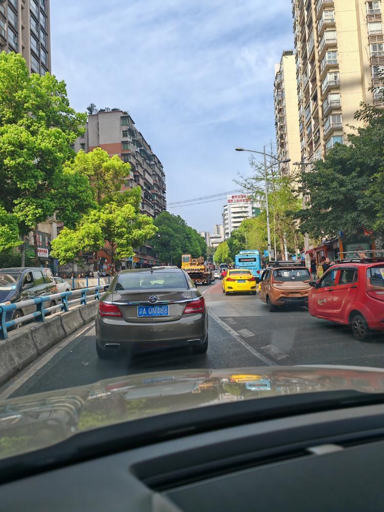 大渡口双山路拥堵问题正文