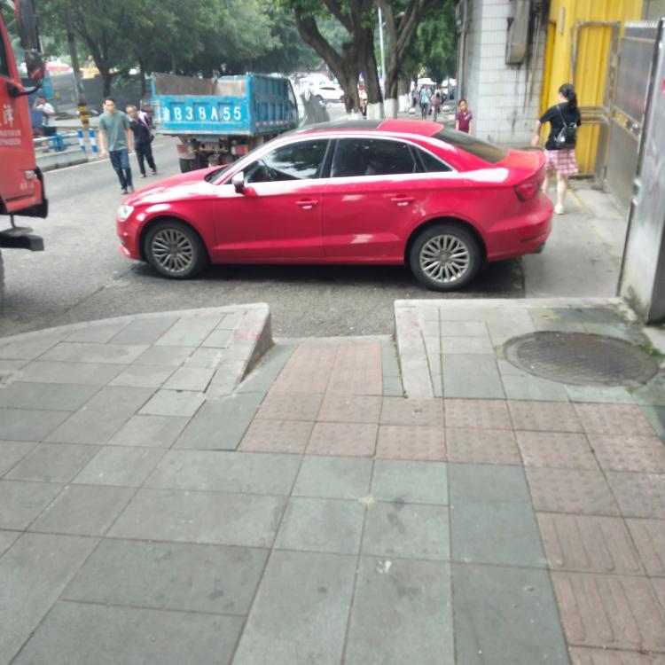 人行道乱停车 重庆网络问政平台