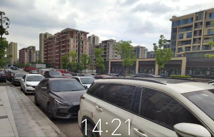 沙坪坝区土主街道西尊路划线车位何时收费