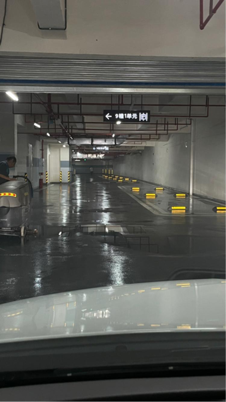 地下车库潮湿反水正文