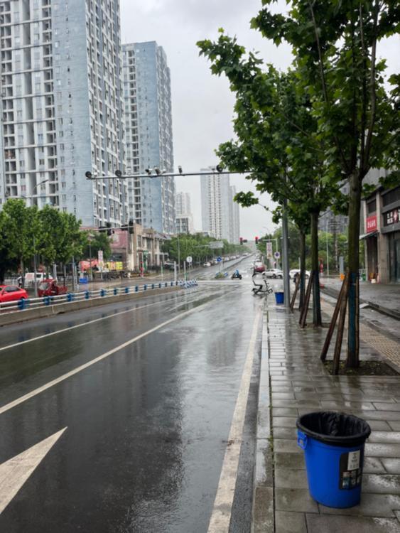 同华路两江名居a区与爱情海噪音扰民问题正文