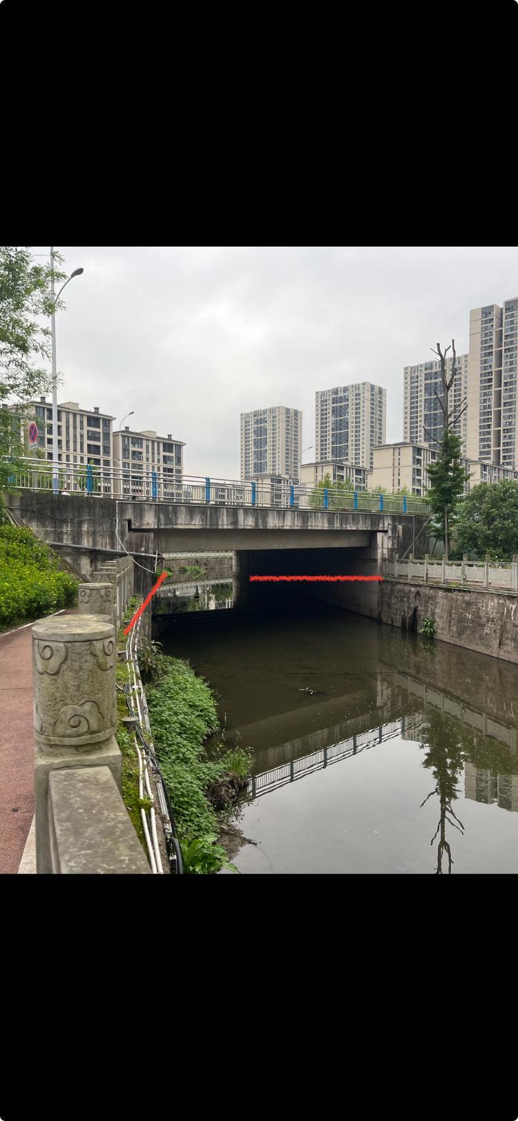 江津区双福街道市民大溪河公园人行步道未贯通问题
