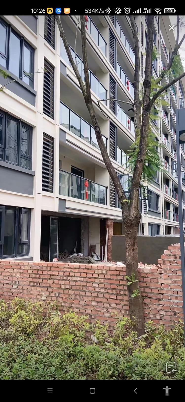 江津区双福吾悦华府一期违建问题