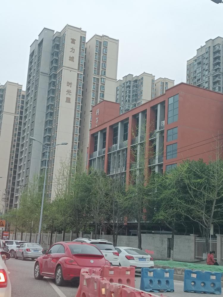 违停堵堵堵大学城南路富力城时光里南开小学正文