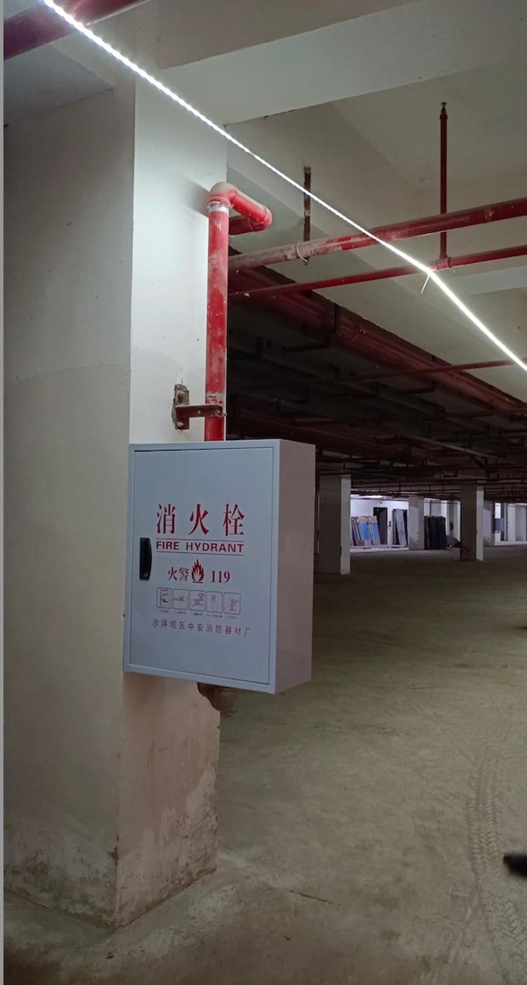 万州恒大二号地车库消防设施安装不合规问题