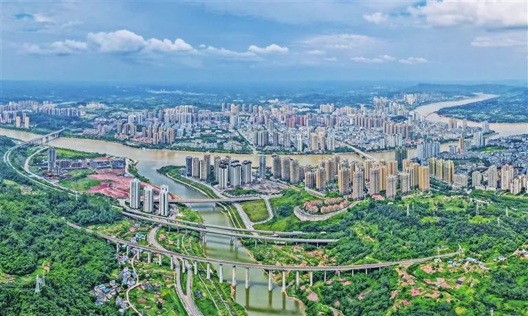 看渝西 | 构筑内畅外联综合交通枢纽——铜梁网