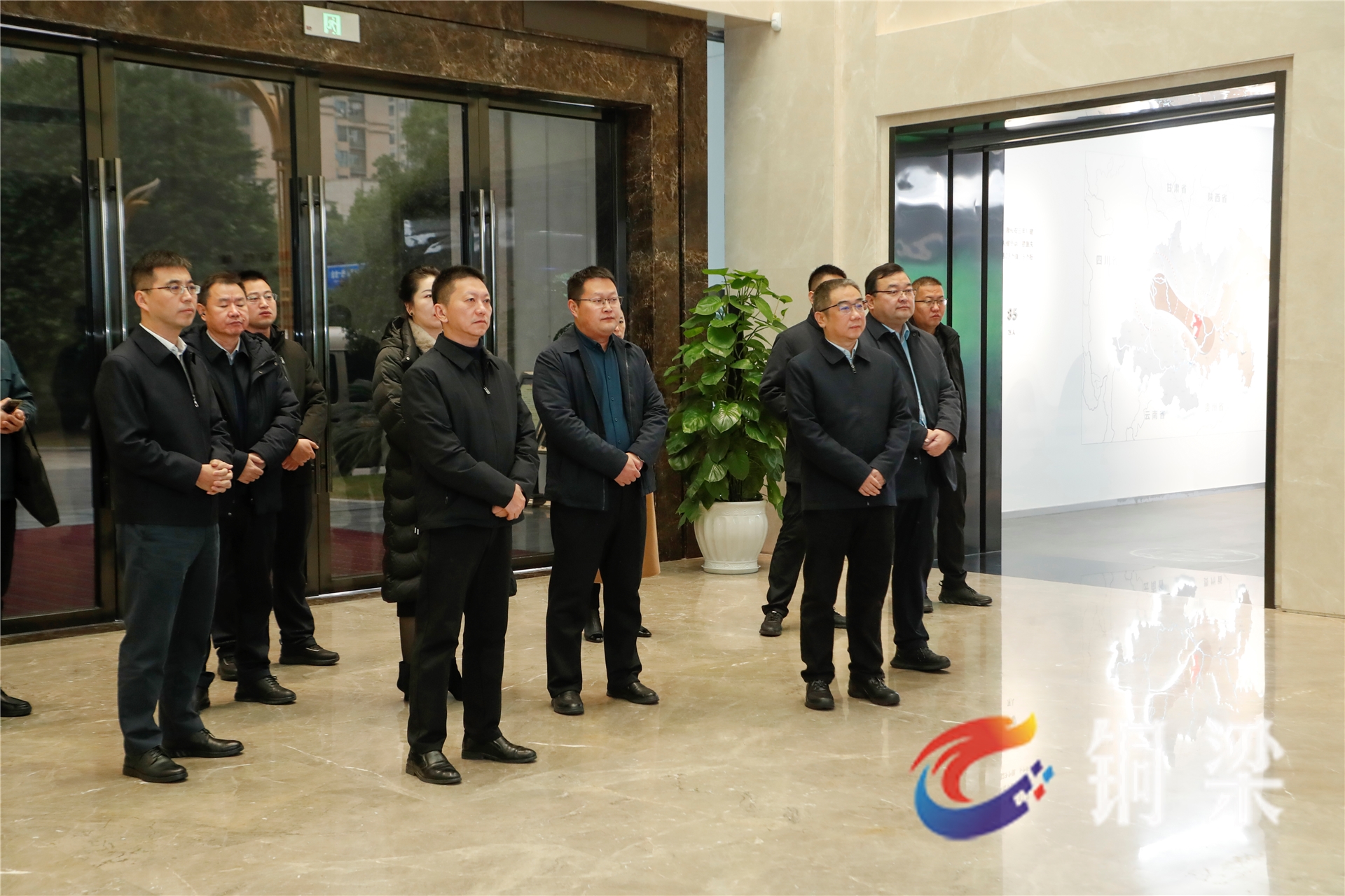 新疆维吾尔自治区阿克苏地委委员、阿克苏市委书记田丰来铜考察——铜梁网