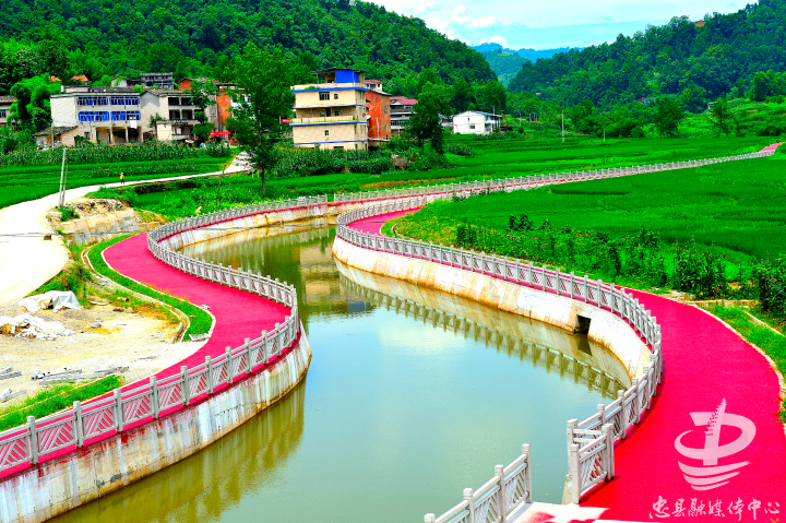 汝溪镇:以"源生汝溪"谱曲,奏响发展"新乐章"-社会-忠县-新闻中心-忠州