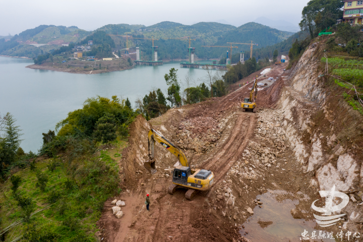 忠县加快推进忠石沿江旅游公路建设确保2023年底如期完工