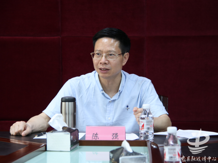 陈强主持召开联系重点企业专题研究会时强调  直面企业诉求 破解"急难