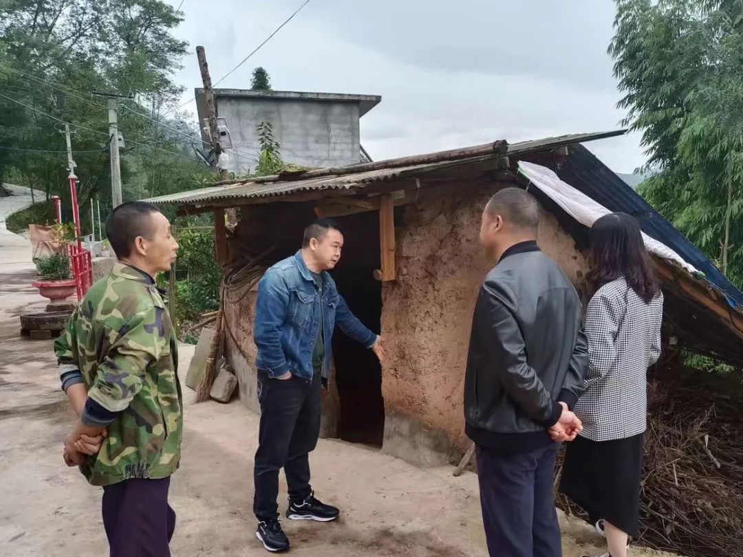 骡坪开启"进千家门 听百姓声 解万民忧 "调查走访行动-巫山网