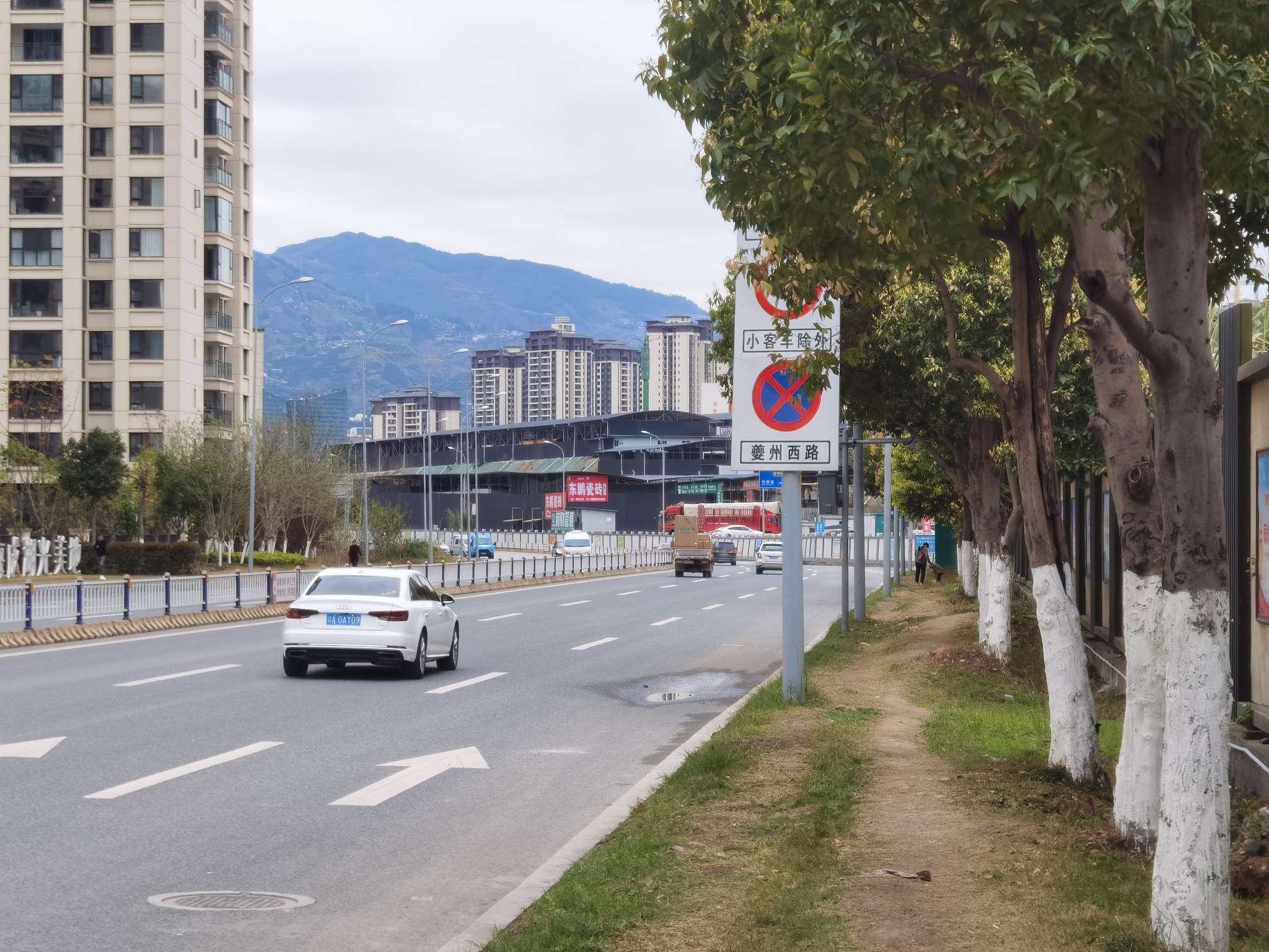 我县夔州西路至夔州路道路即将提档升级