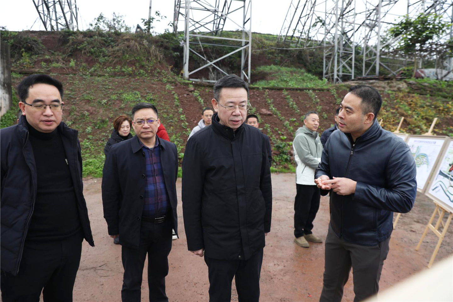 何友生：坚持党建统领基层治理，不断增强人民群众的获得感、幸福感、安全感